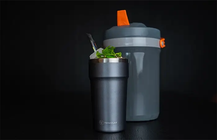 copo térmico com terere e jarra térmica